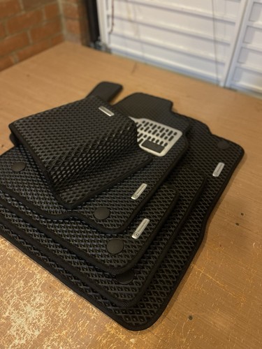 Rubber car mat set - rubber,