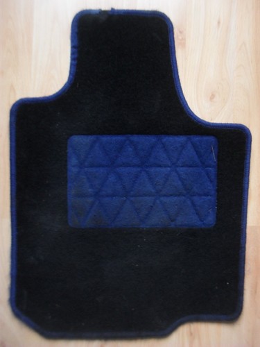 Car mats with - , edging